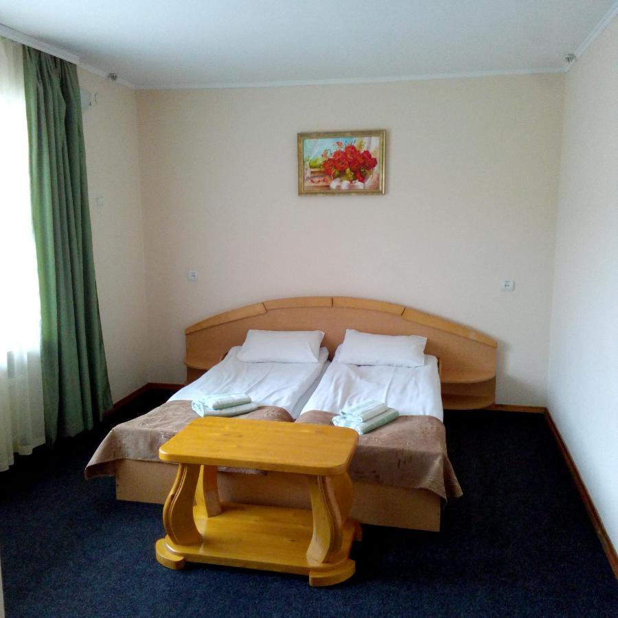 Malyvo Hotel Dilyatyn Pokój zdjęcie