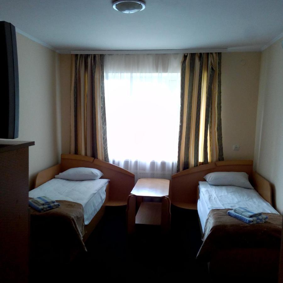 Malyvo Hotel Dilyatyn Pokój zdjęcie