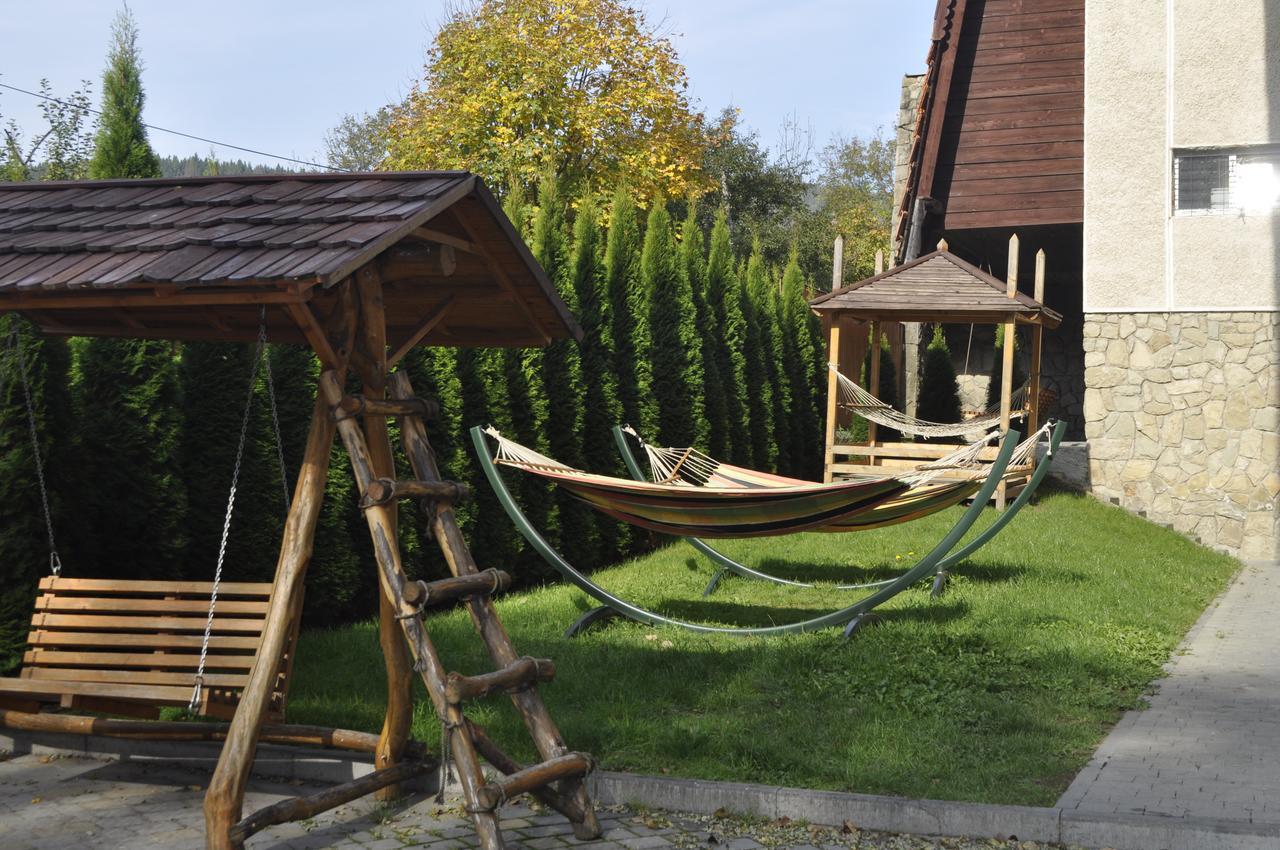 Malyvo Hotel Dilyatyn Zewnętrze zdjęcie