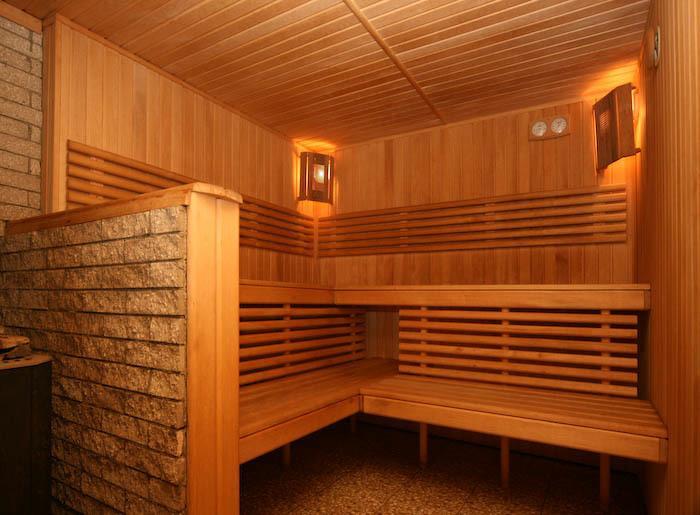 Malyvo Hotel Dilyatyn Zewnętrze zdjęcie